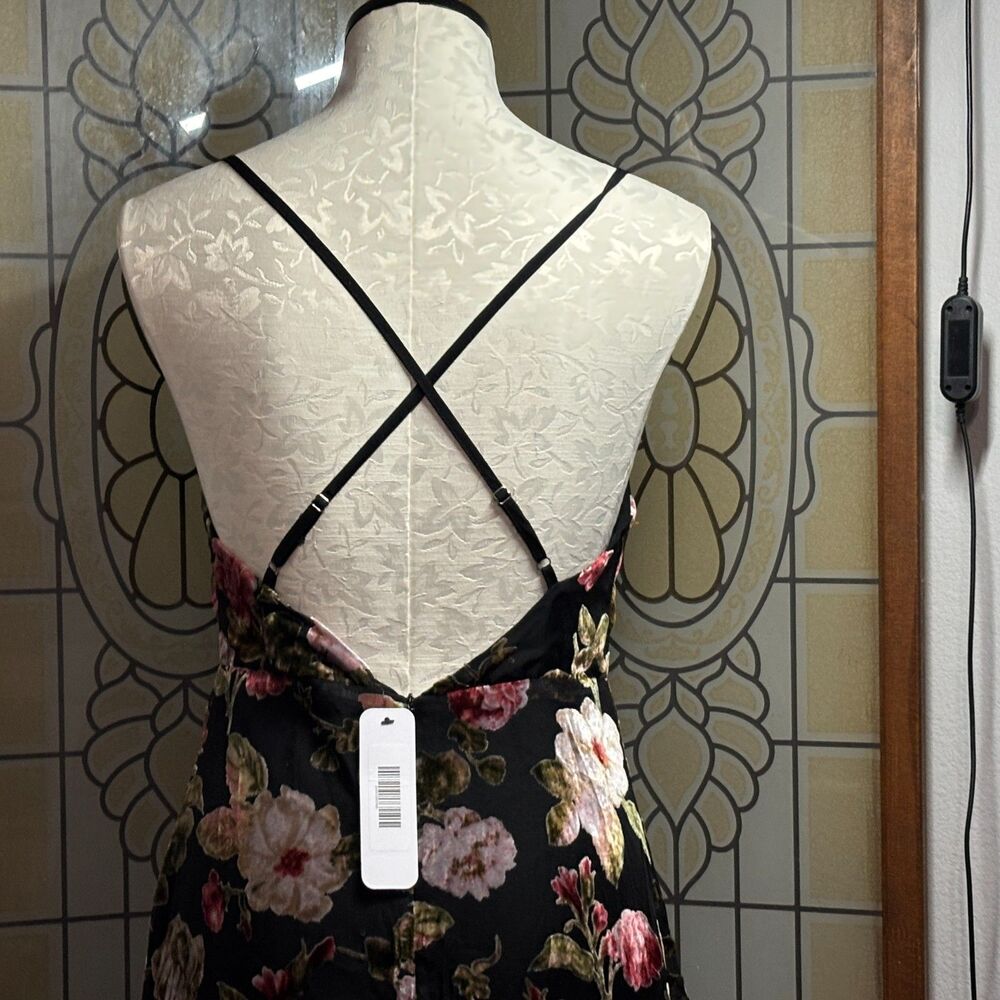 Olia Adjustable Strap Velvet Floral Burnout Whimsigoth Fairy Maxi Dress Size M - Picture 6 of 16